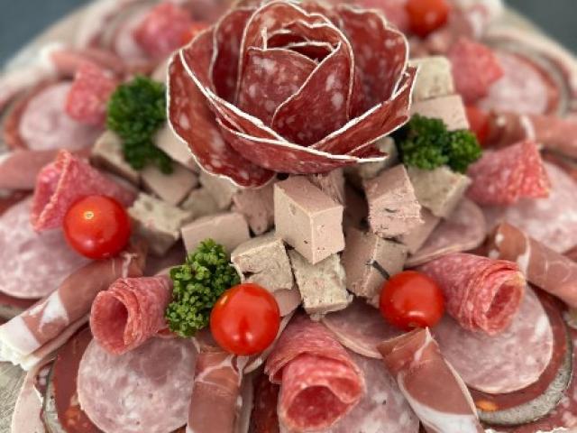 Nos plateaux Charcuterie avec ou sans Pâté